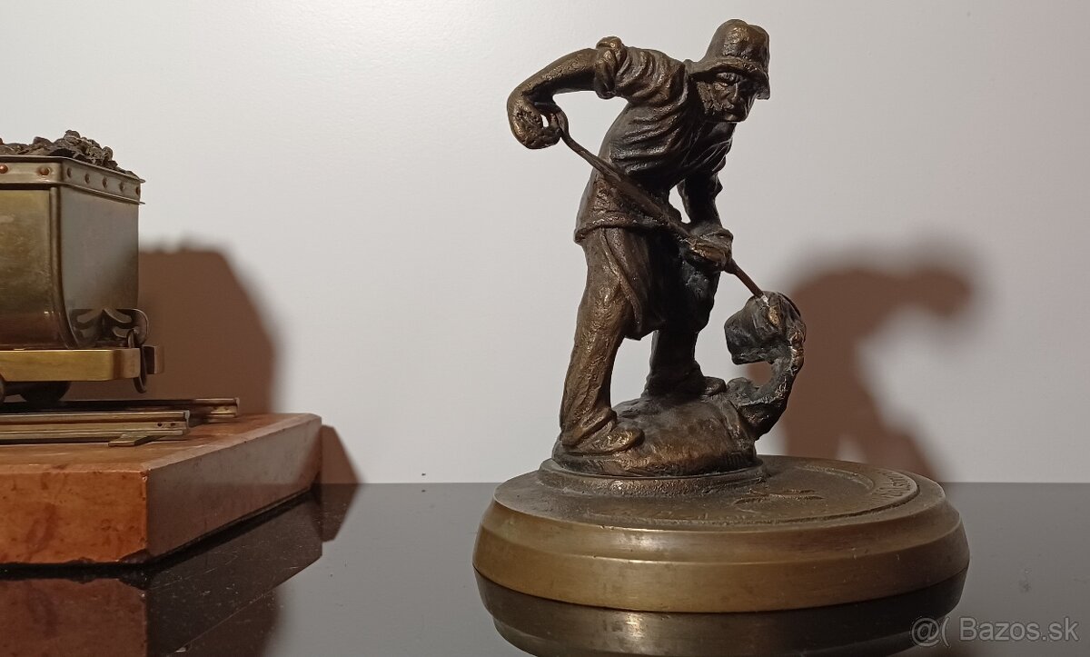 Socha zlievač bronz - 6