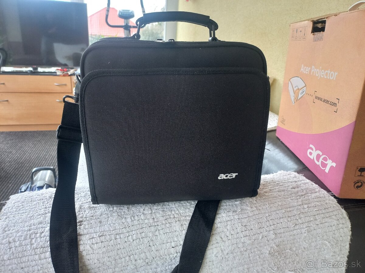 Projektor Acer pd523 - 6