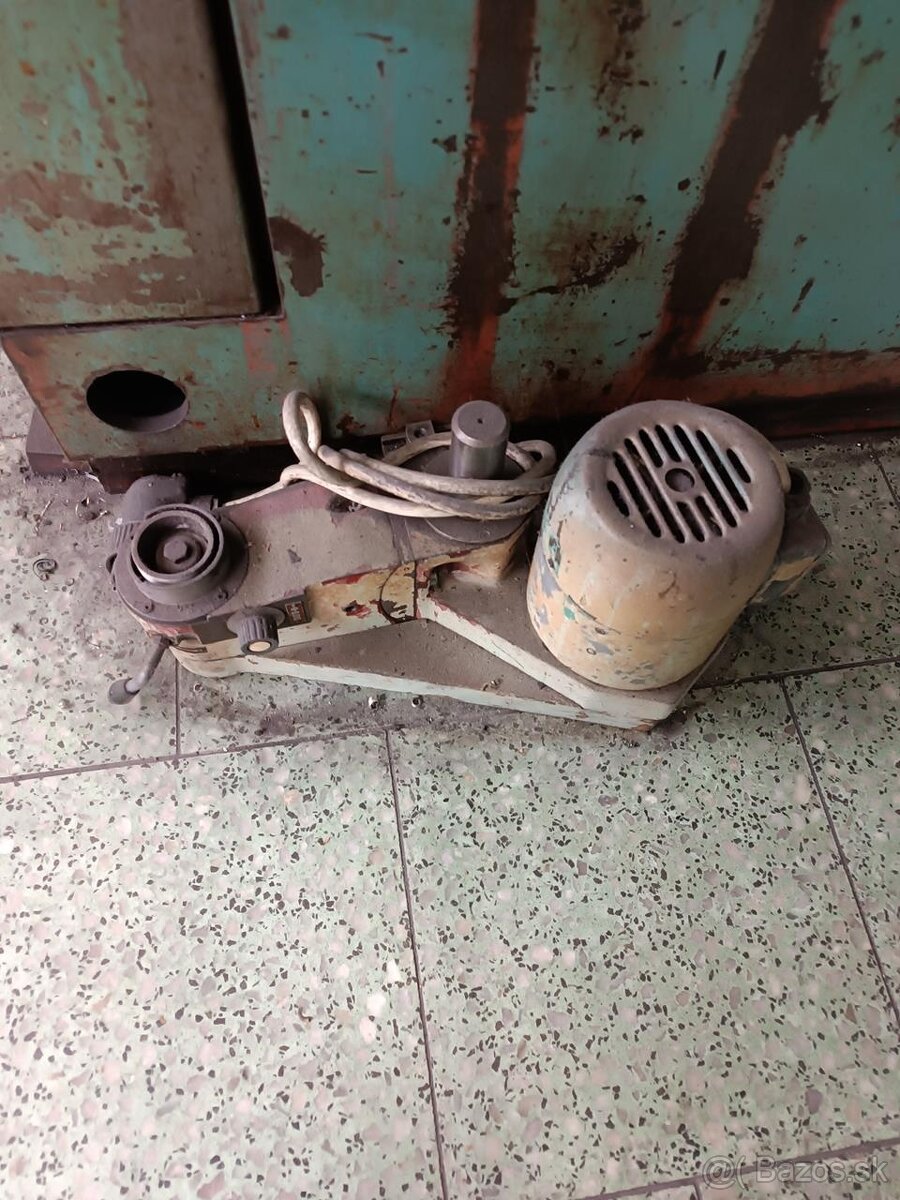 Bruska na otvory ČZ Strakonice BDU 50 (7049) - 6