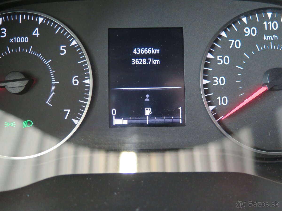 Dacia Duster 1.2TCe,92kW,navi,klima,kamera,výhřev - 6