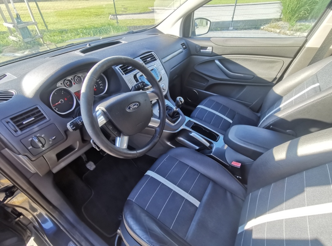 Predám / Vymením Ford Kuga 2.0 TDCi 4x4 - 6