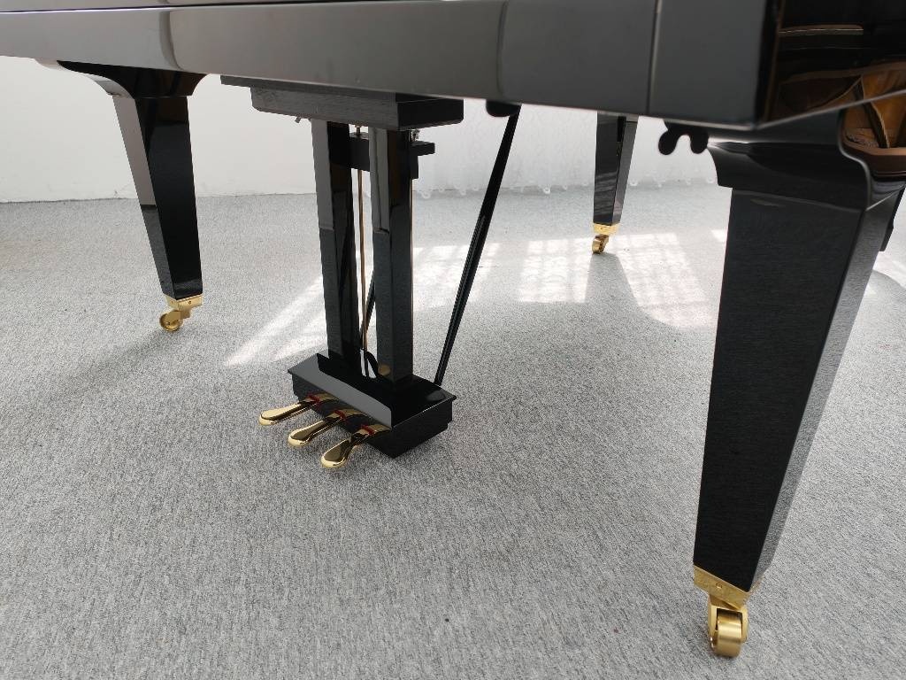 Bösendorfer investičný klavír - 6