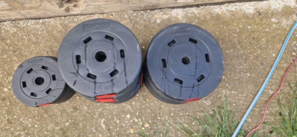 Predám posilňovací stroj + závažia - 6