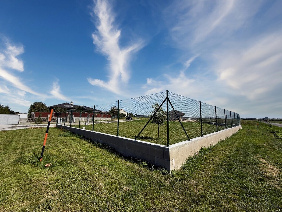 Slnečný stavebný pozemok o výmere 633 m2, Blatné - 6