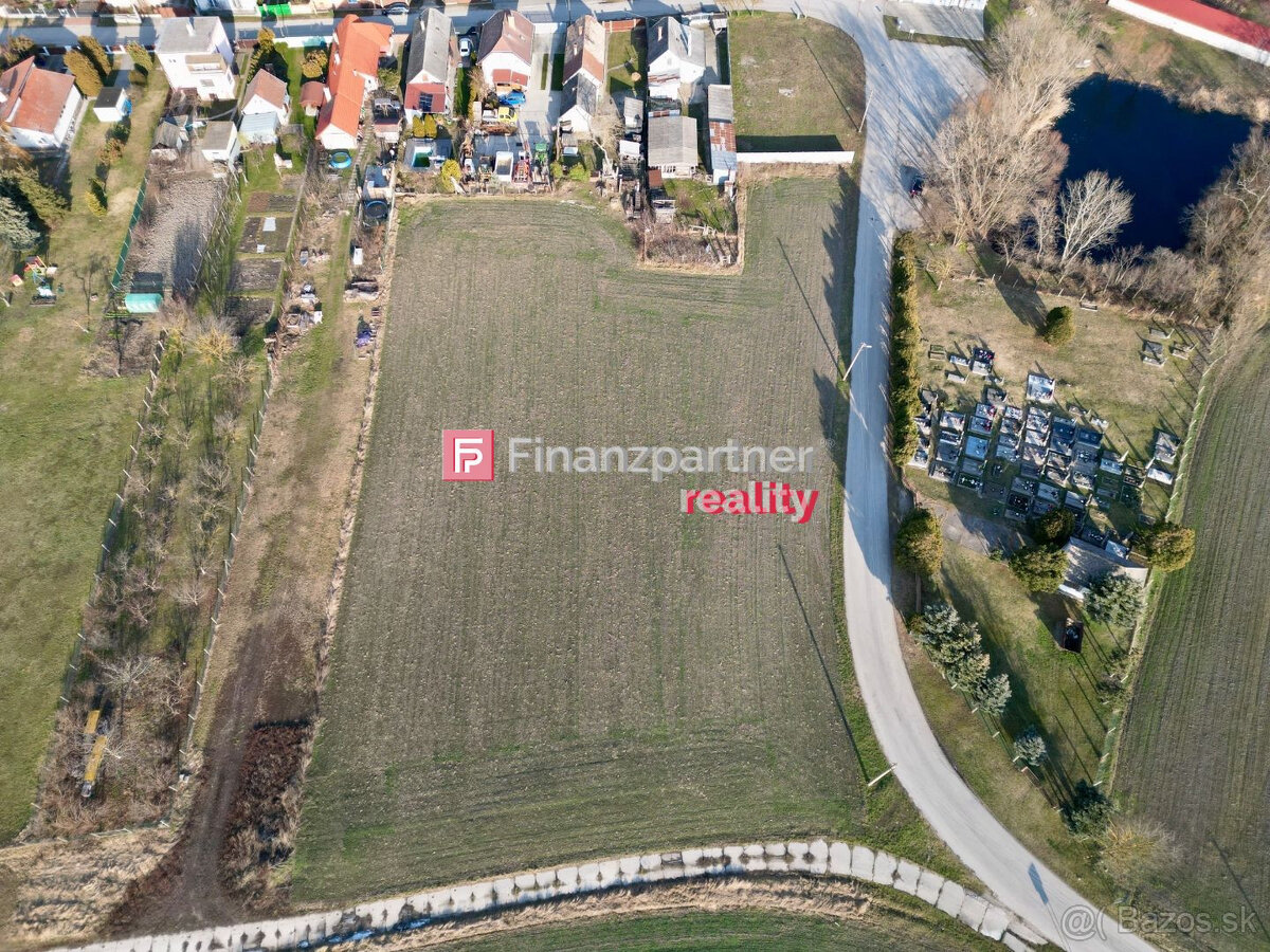 Na predaj pozemok o rozlohe 1275m2 - 6