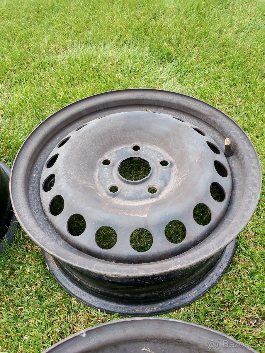 Predám disky 6jx15 - 6