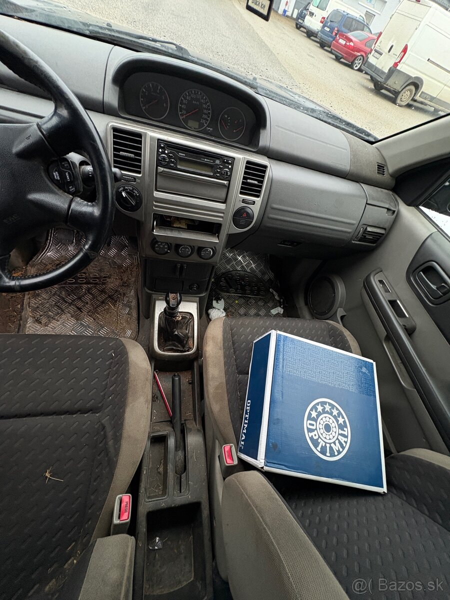 Rozpredam Nissan X-Trial T30 - 6