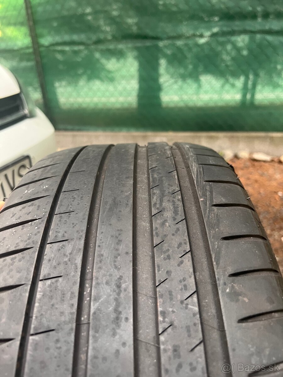 Michelin Pilot Sport 4 - 6
