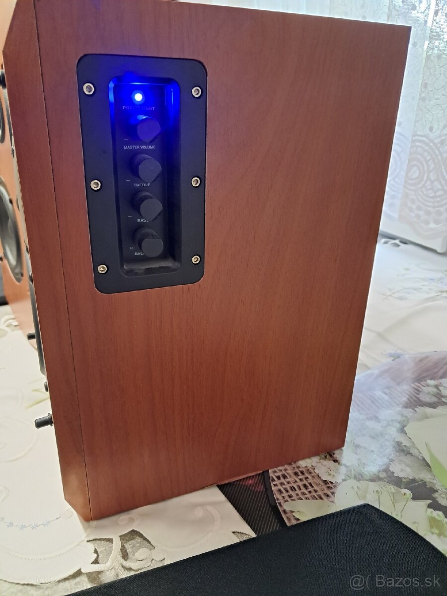 BLUETOOTH SAL štúdiové reproduktory - 6