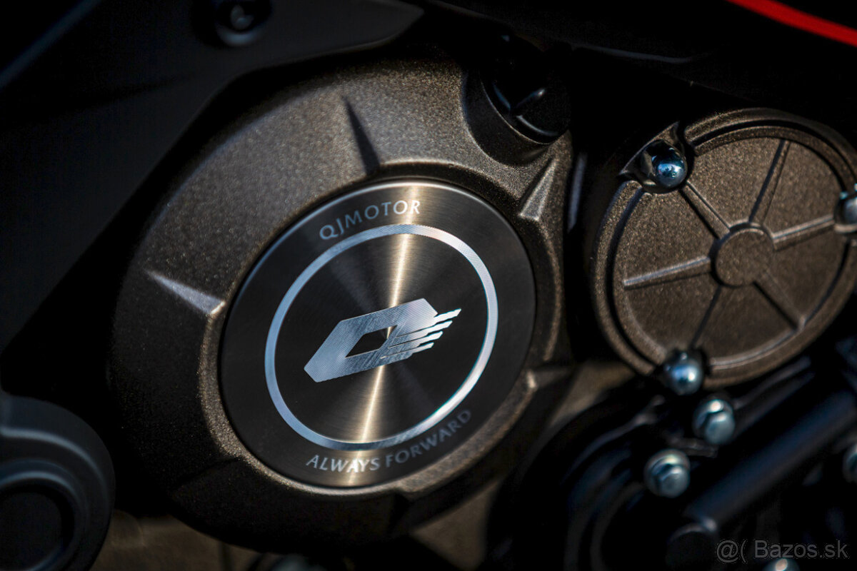 QJ Motor SRK 125R - supersport - 6