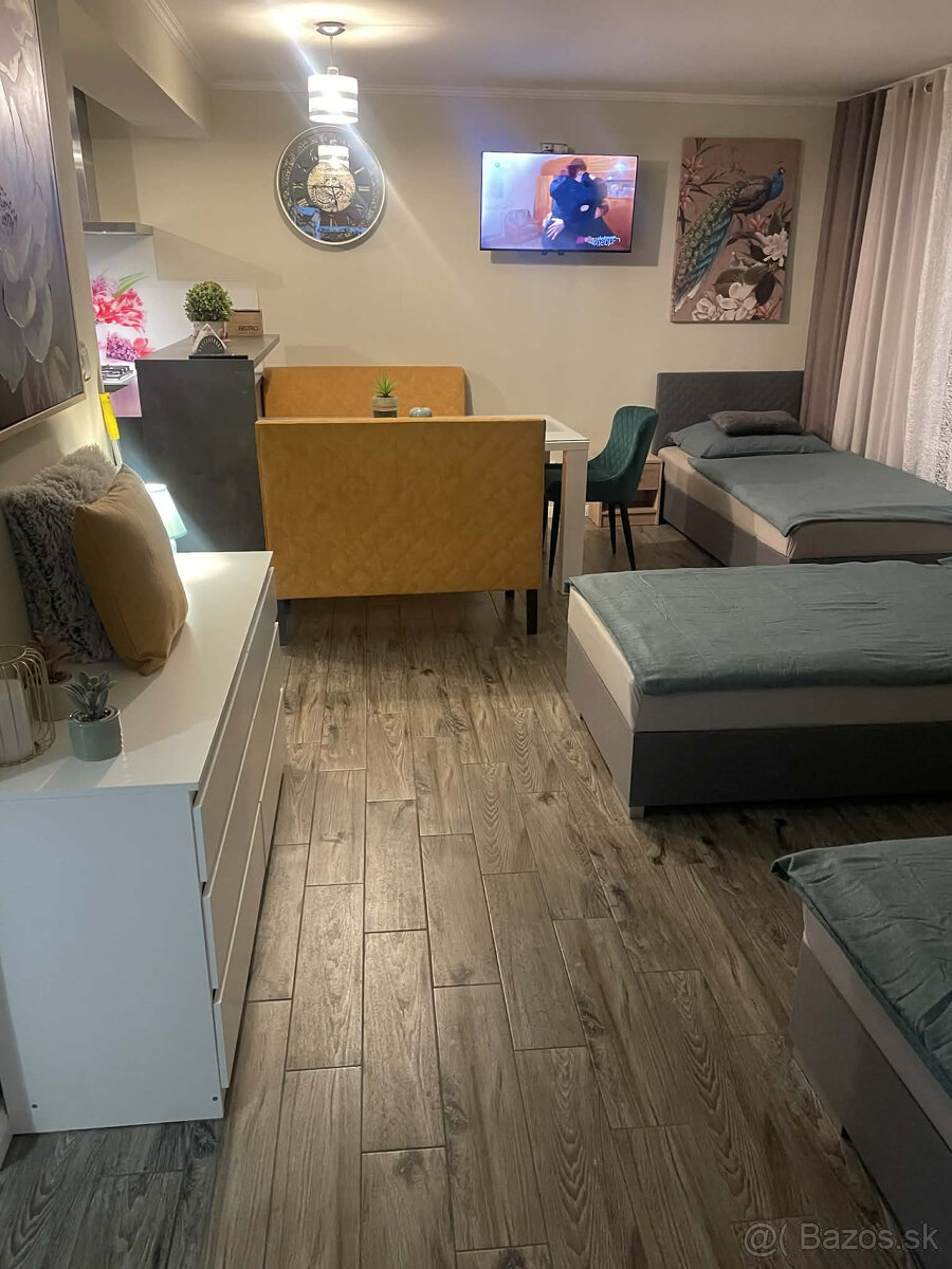 Kompaktný rodinný dom v Džungli - 6