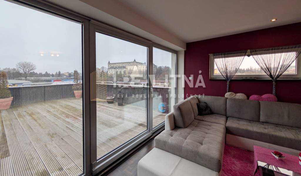 EXKLUZÍVNY 5-IZBOVÝ MEZONET SO STREŠNOU TERASOU, ZVOLEN, 164 - 6