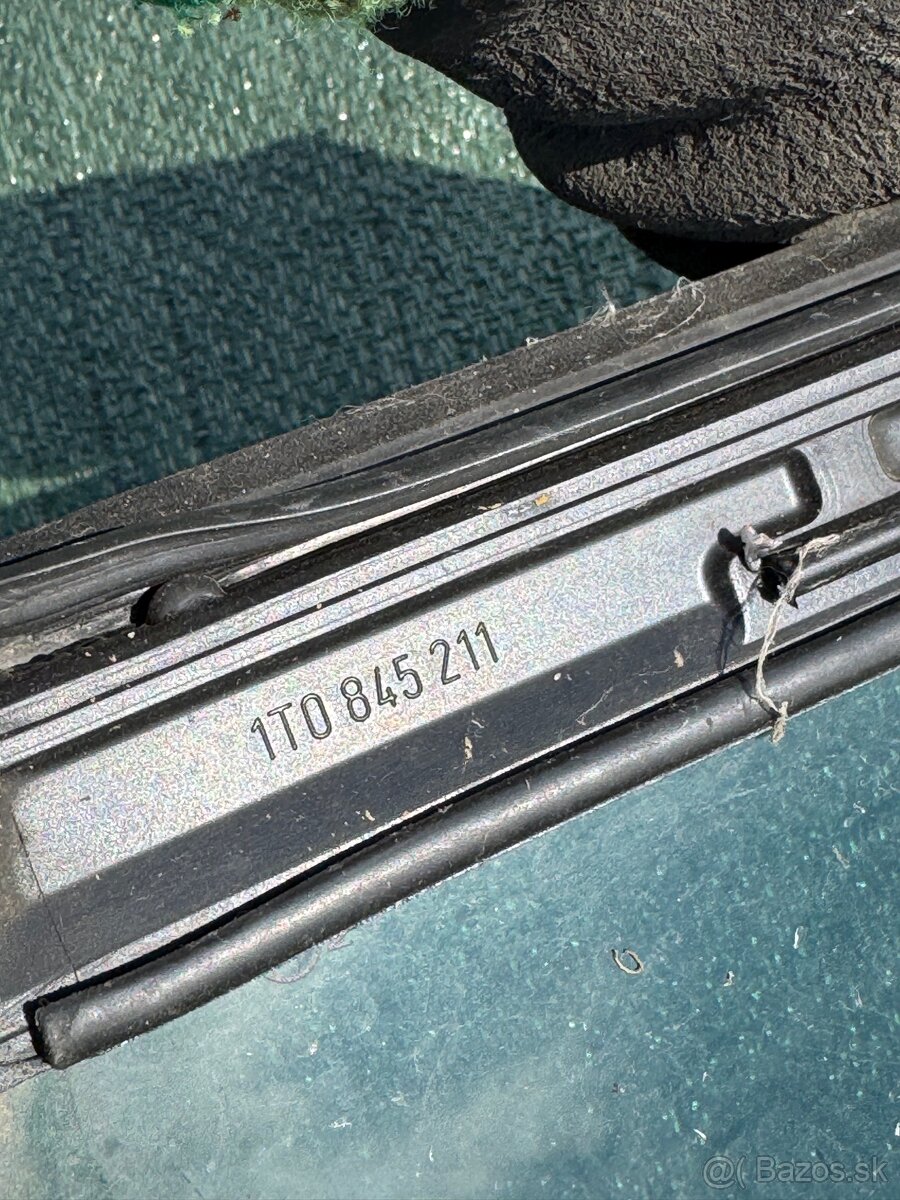 Zadné pevné okno ľavé a pravé Touran - 6