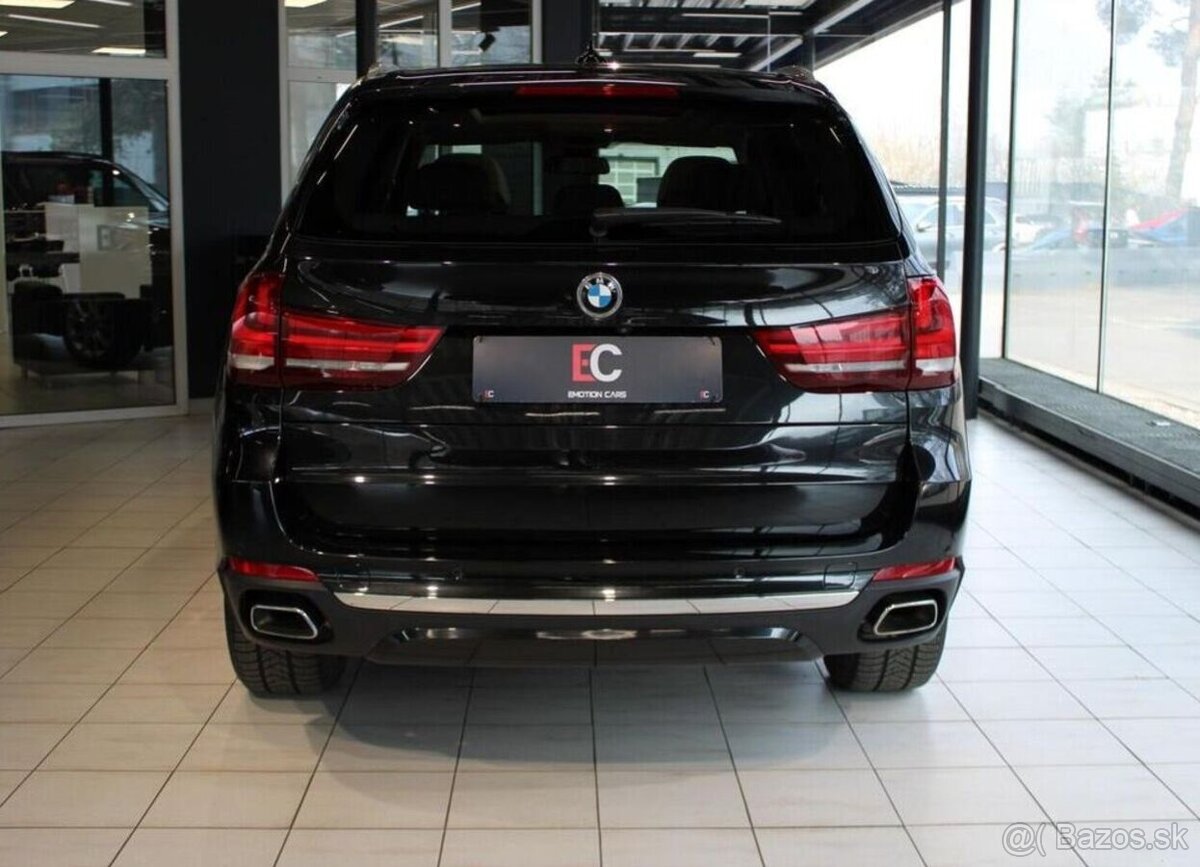 BMW X5 xDrive40d nafta automat - 6