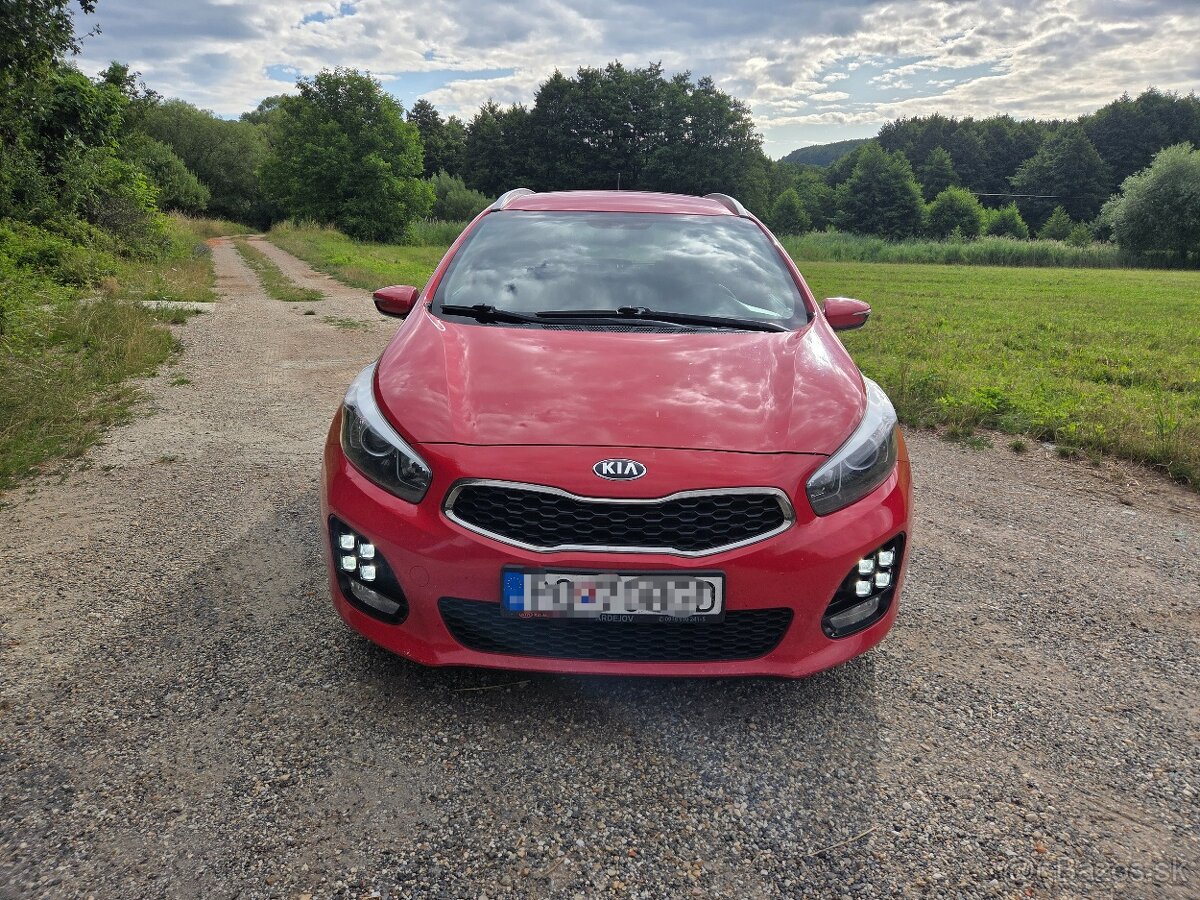 Kia Ceed SW - 6