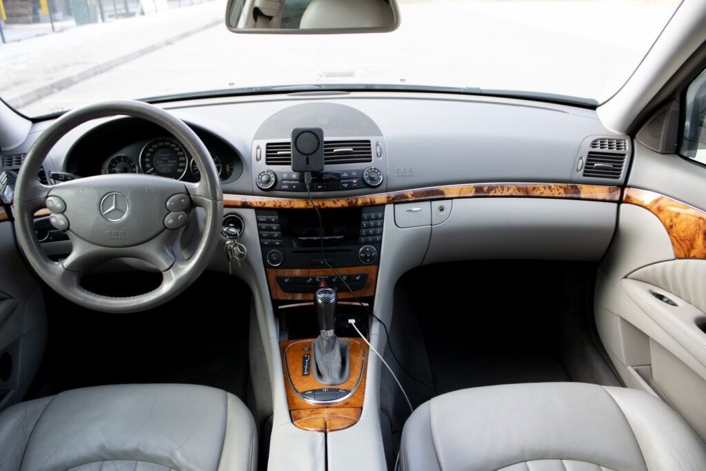Mercedes E trieda 2006 - 6