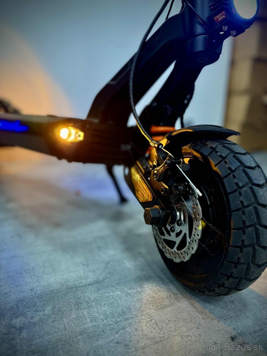 Elektrická kolobežka KuKirin G2 Master 2025 - 6