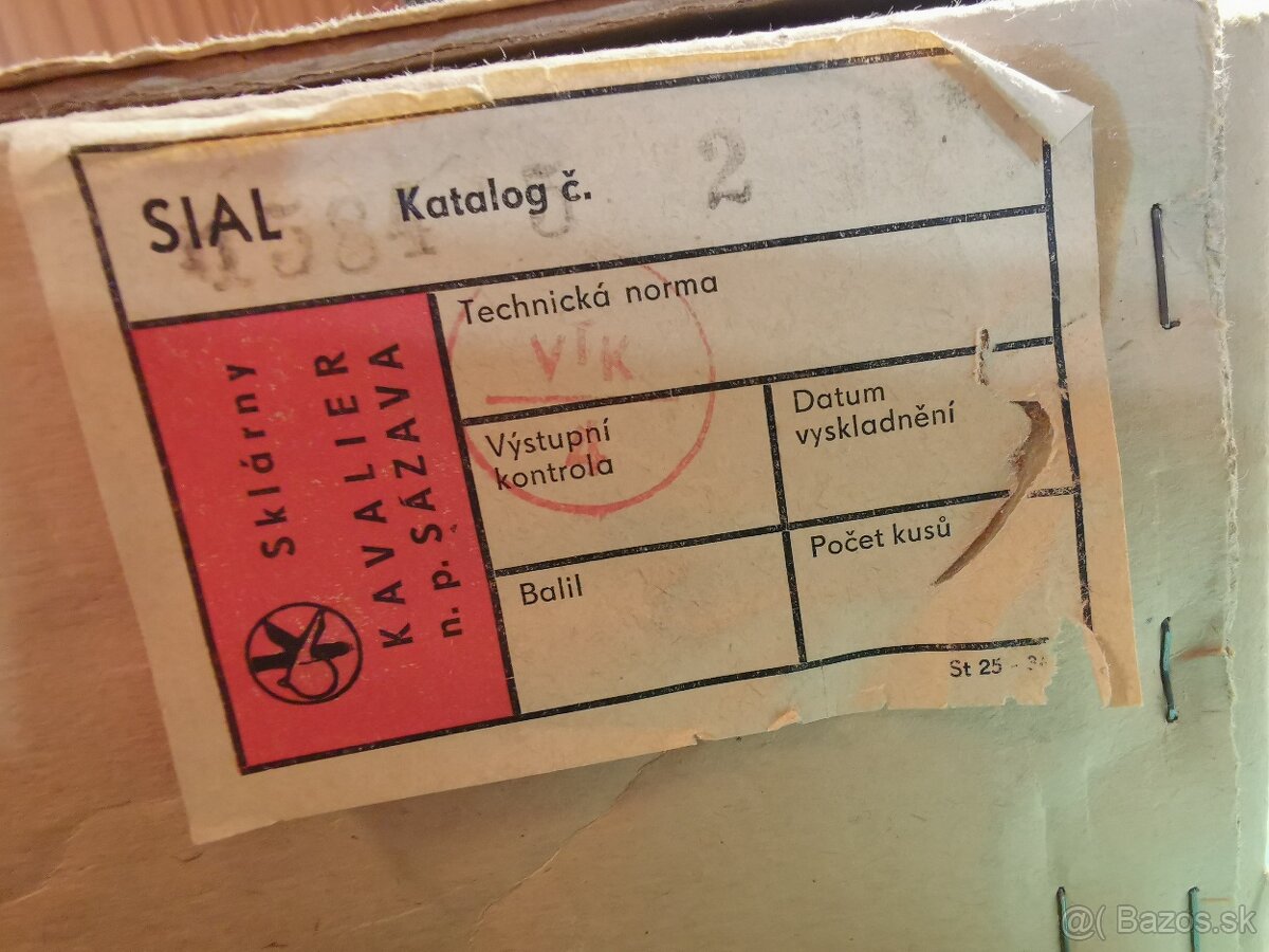 Laboratórne sklo . - 6