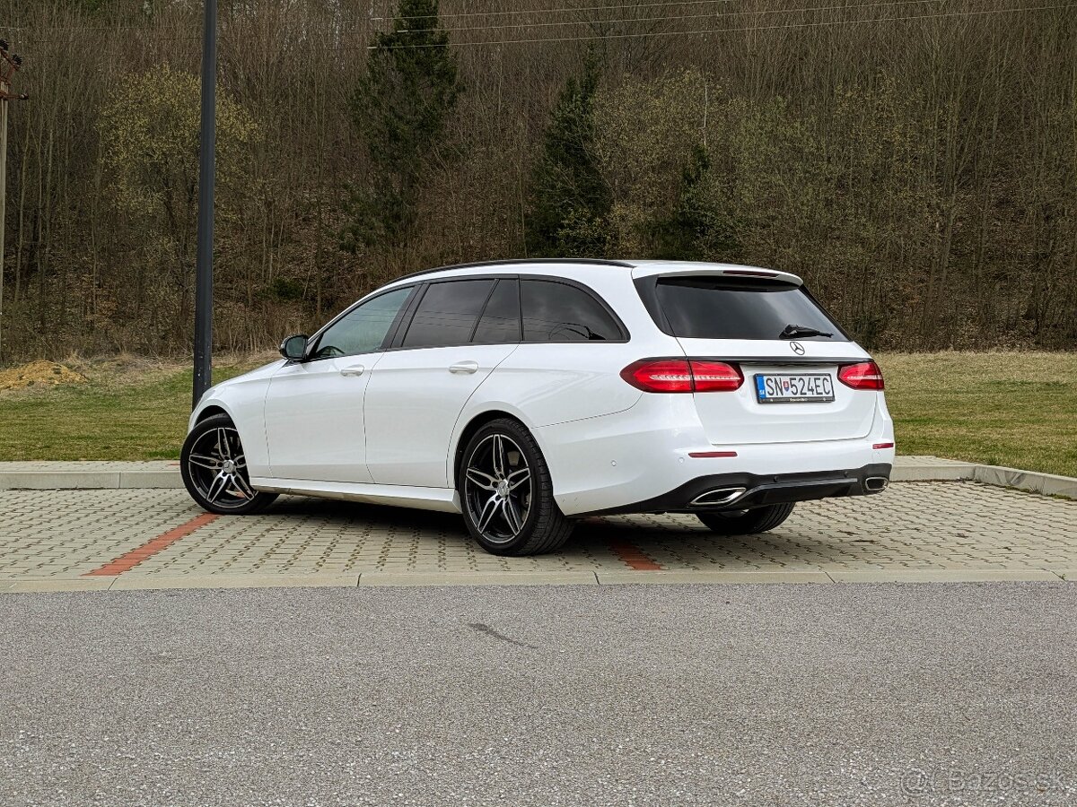 Mercedes-Benz E trieda Kombi 400 4MATIC 3.5 V6 AMG Line - 6