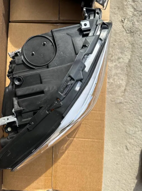 BMW 5 F10/F11 — Predné svetlá Full LED (No Adaptive) | Nové - 6