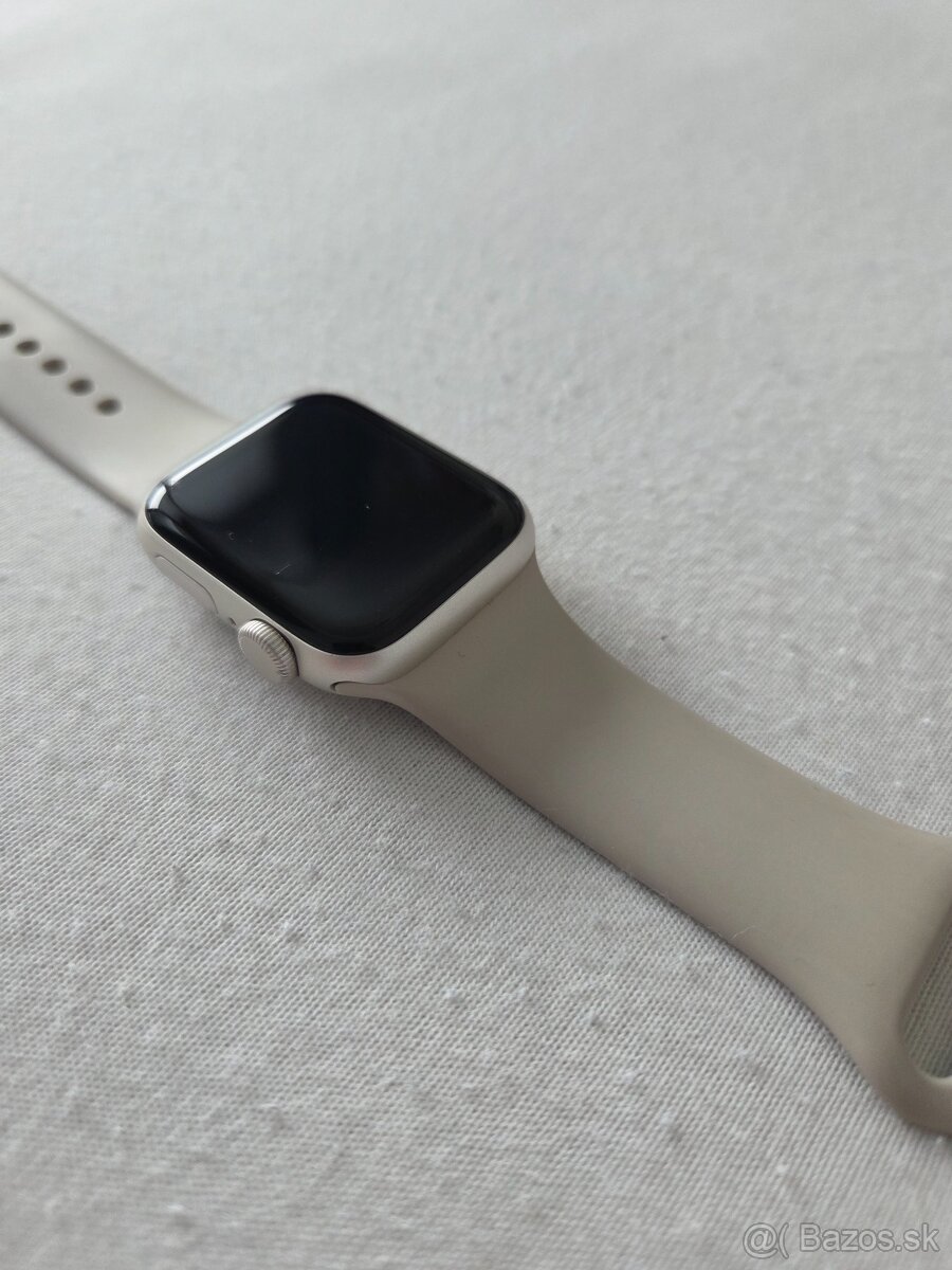 Apple Watch SE 2. generácie 40 mm - 6