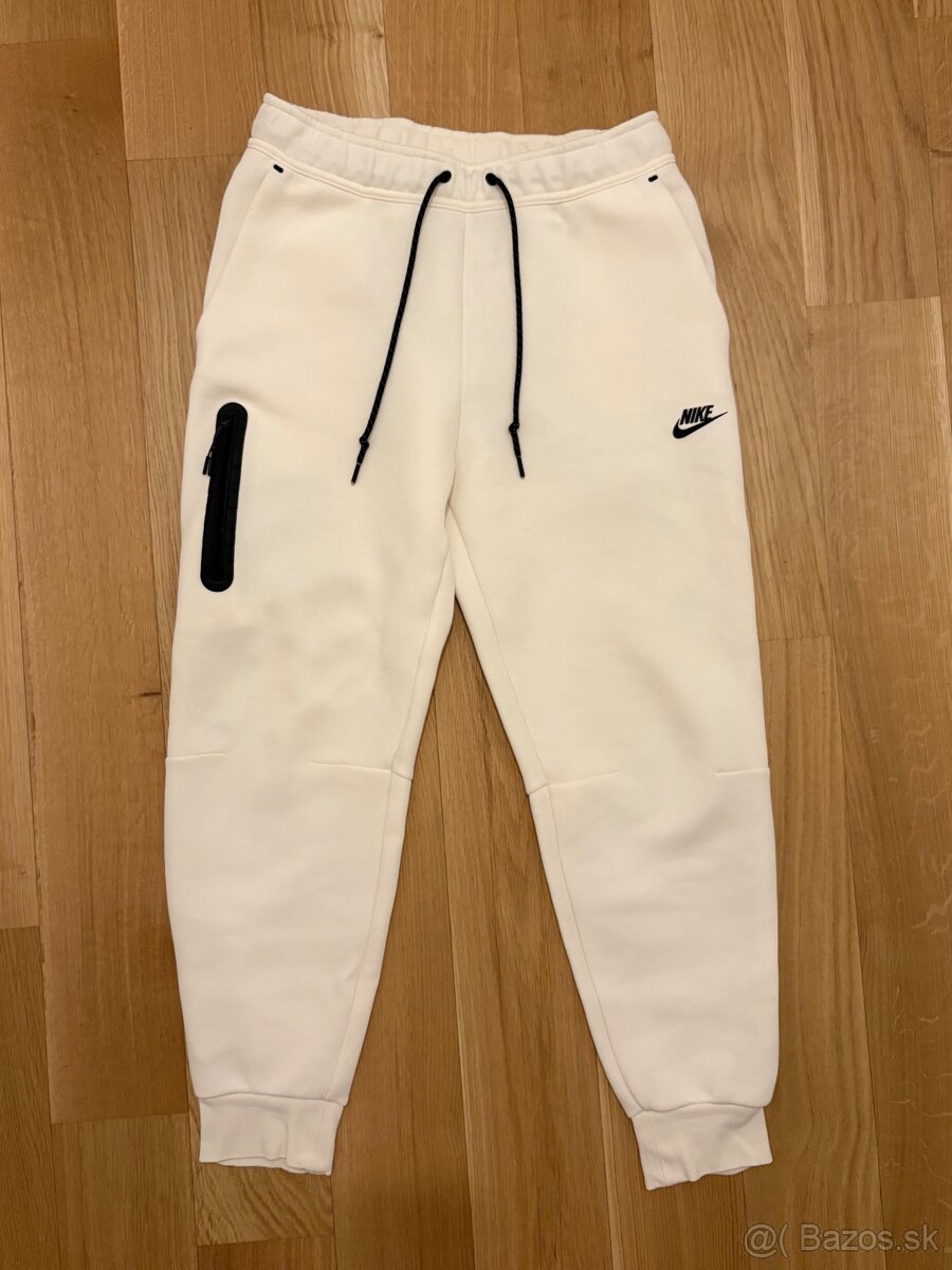 NIKE dámske tepláky - nové - 6