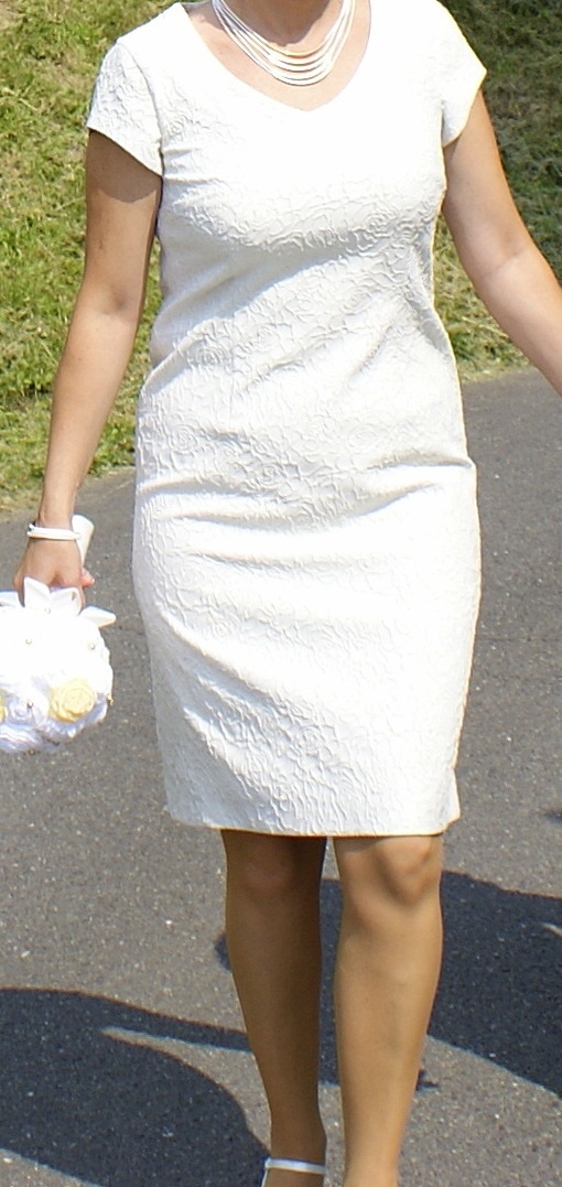 Šaty nad kolená - 6