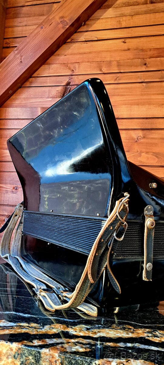 Akordeón Hohner Verdi 3 N 120 bas. - 6