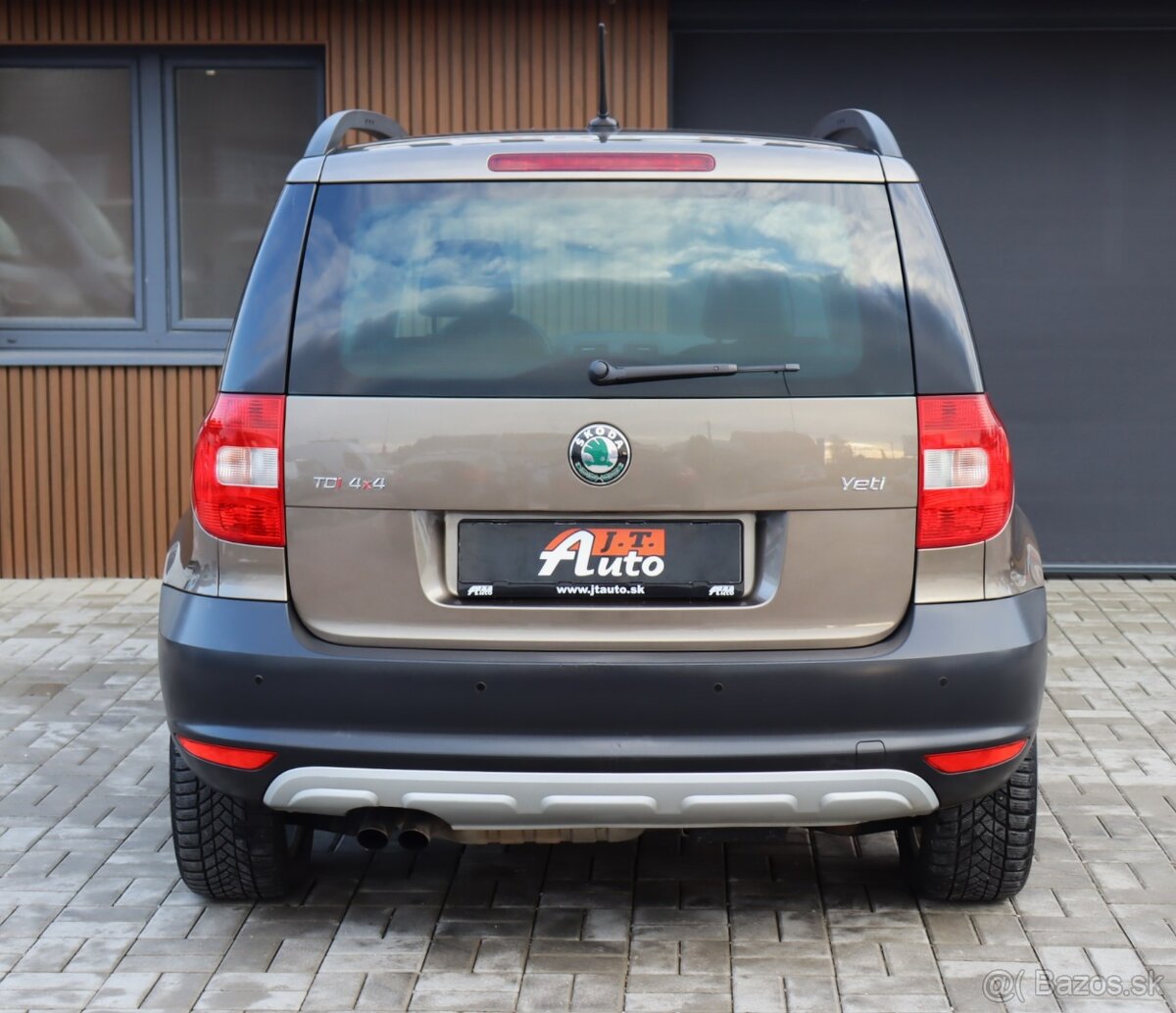 Škoda Yeti 2.0 TDI 140k 4x4 Experience DSG - 6
