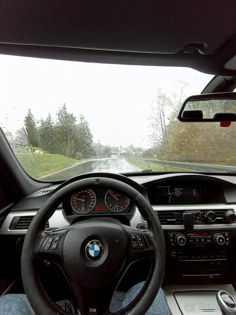 BMW E90 FACELIFT - 6