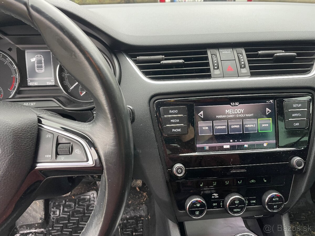 Škoda Octavia 1.6 TDi - 6