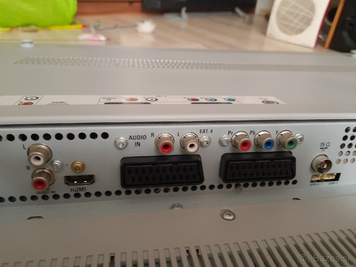 LCD HD TV Philips, uhlopriečka 100 cm - 6