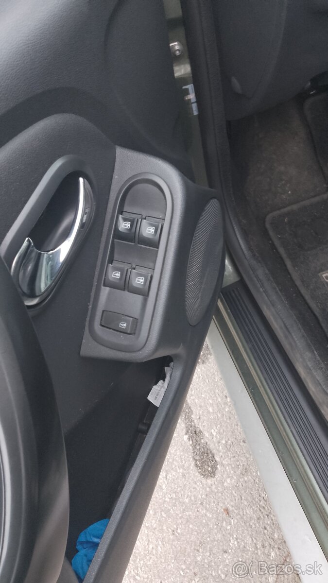 Predám Dacia Duster 1,2 16W 92KW - 6