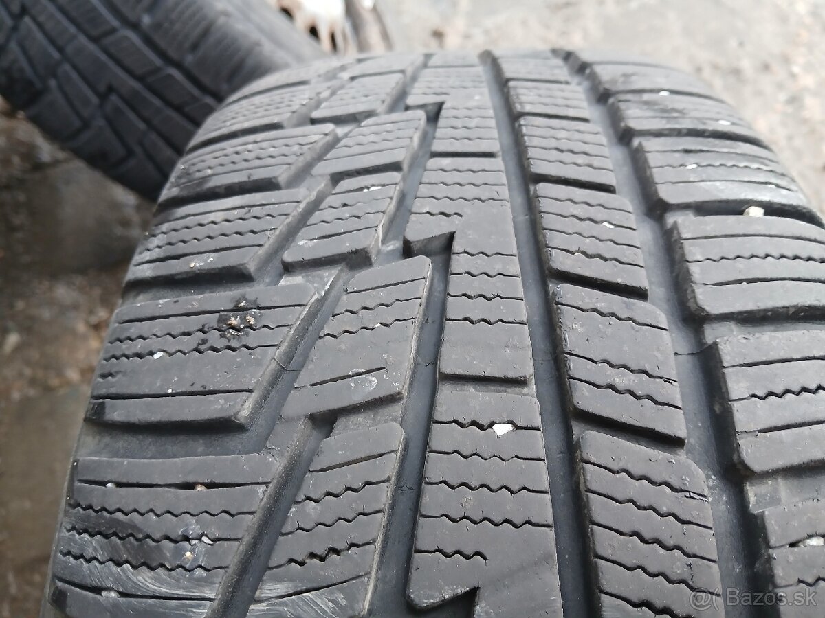Plechace a Nokian pneu205/55/16 - 6