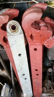 spodne ramena na zetor3011-7745 - 6