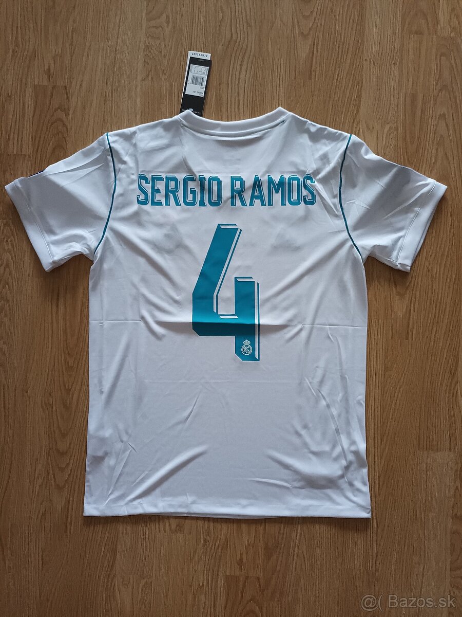 Real Madrid 17/18 Final version RONALDO - 6