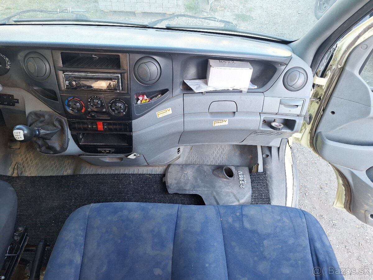 Iveco daily 2.3 2006 6miestne - 6