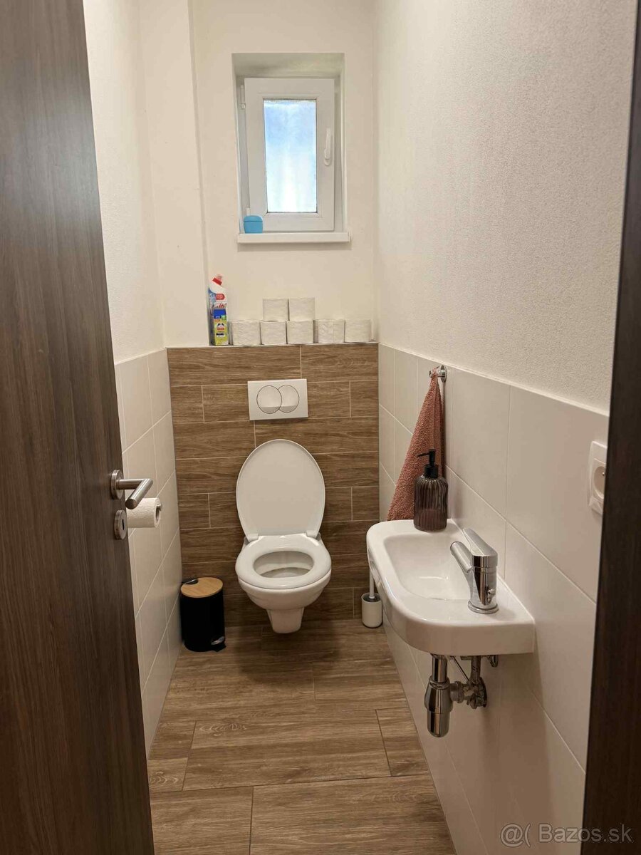 Na prenájom krásny slnečný 2izb. byt - 6