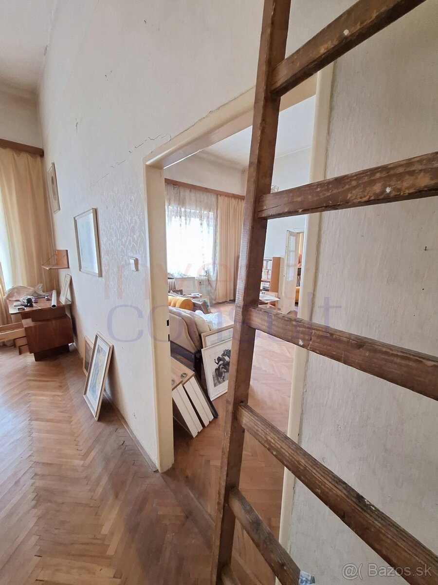 2342 NA PREDAJ MEŠTIANSKY DOM S PRÍJEMNOU ATMOSFÉROU V CENTR - 6