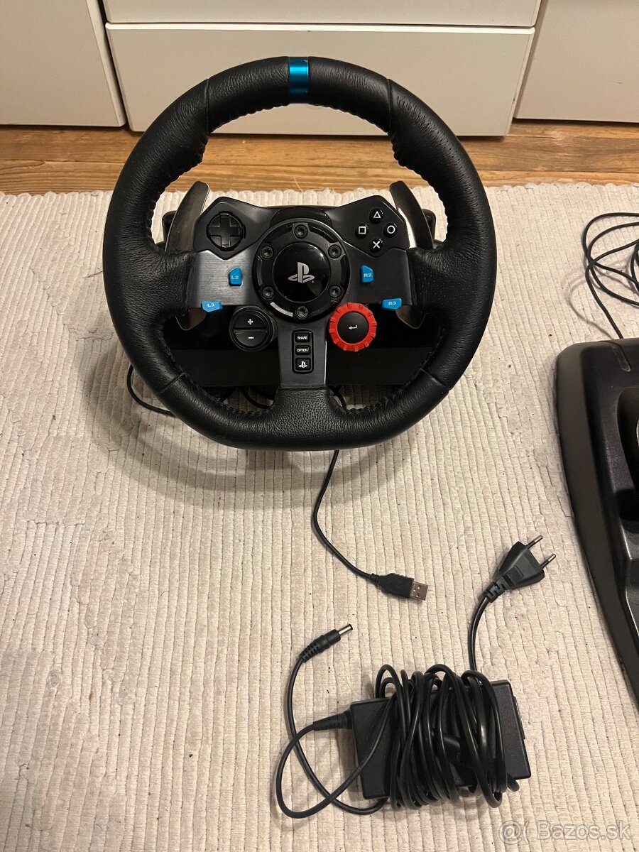 Herný volant G29 Logitech driving force - 6