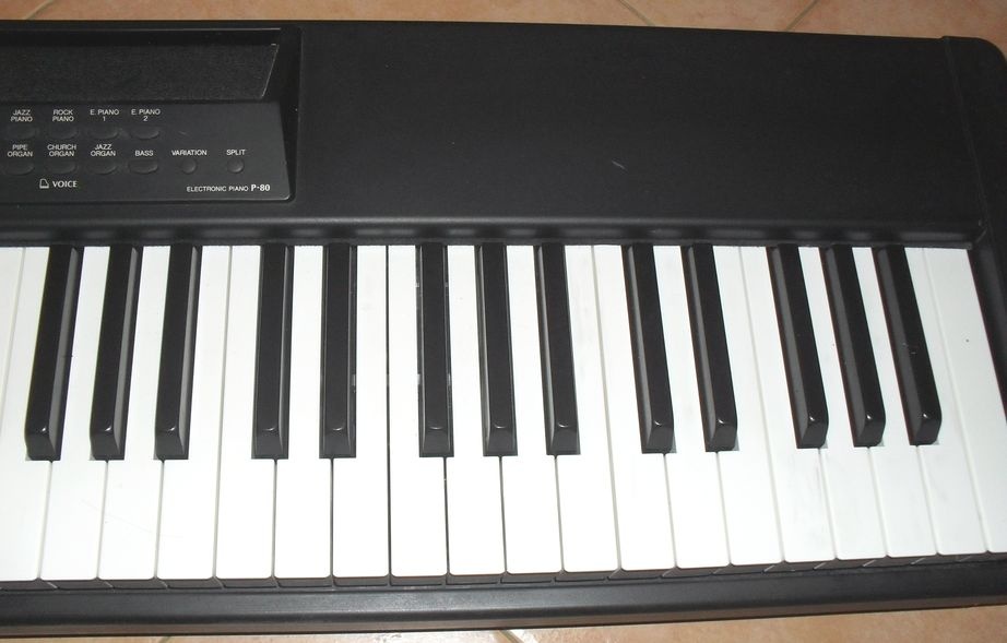 Stage piano Yamaha P-80 - 6