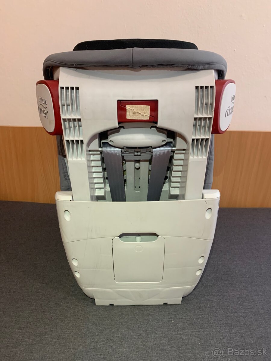 autosedačka Britax romer - 6