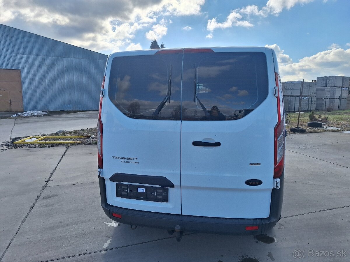 FORD TRANSIT CUSTOM 2,2TDCI KLÍMA ŤAŽNÉ - 6