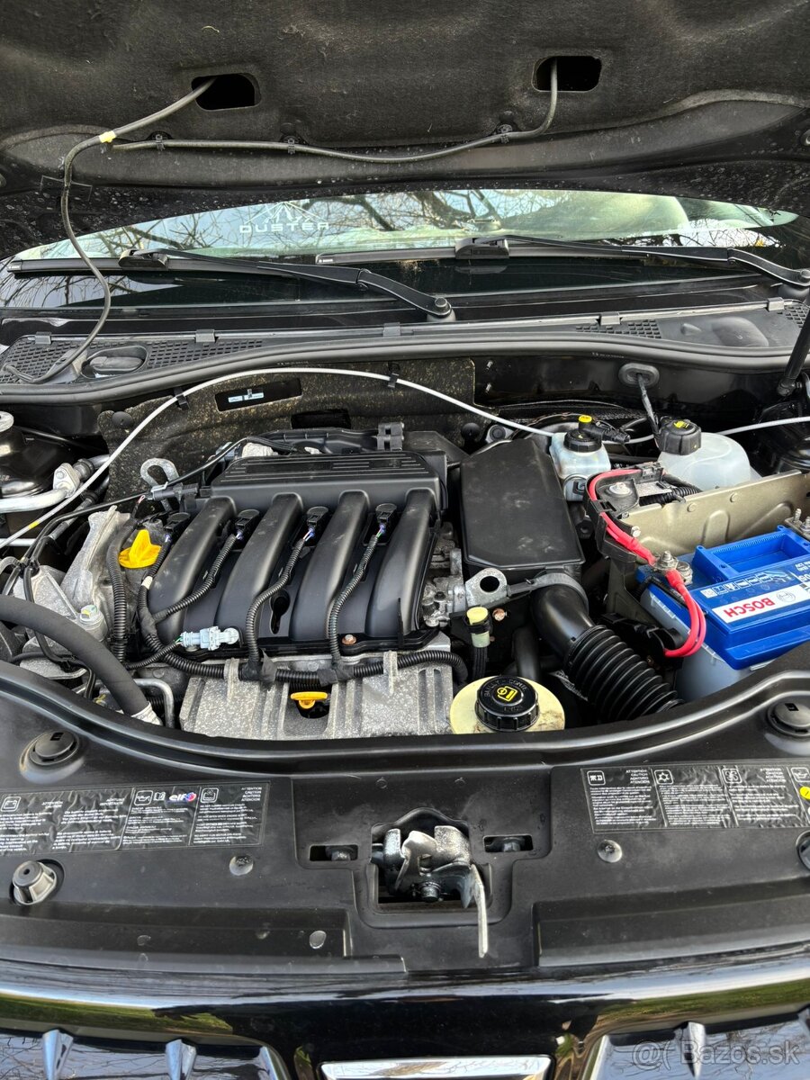 DACIA DUSTER 1.6 BENZÍN 4X4 - 6