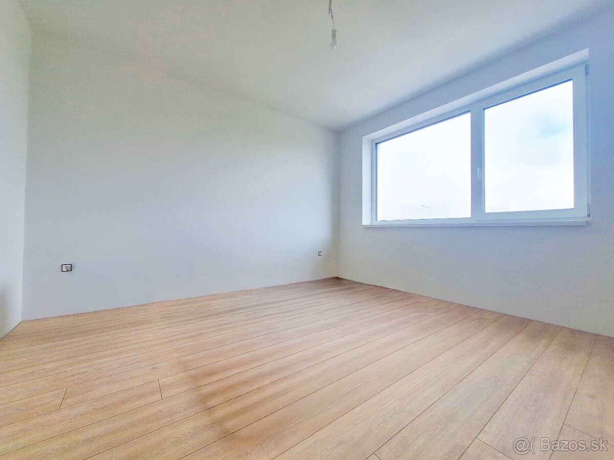 Hľadáme si suseda do dvojdomu v Báči - 6