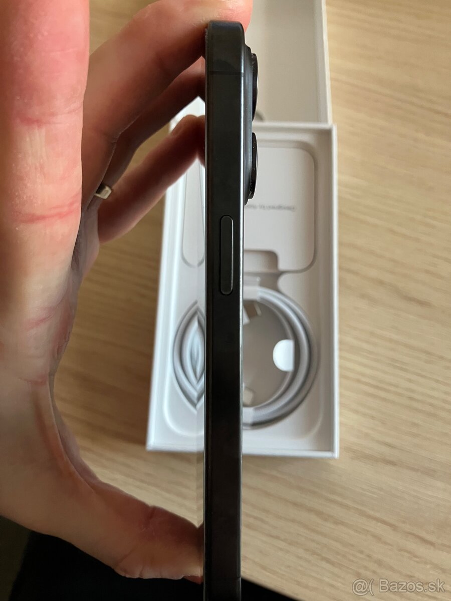 iPhone 15pro 256gb - 6