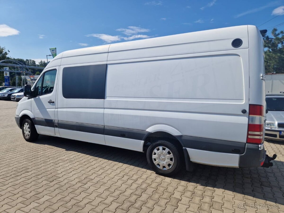 Predám Mercedes-Benz Sprinter 318 CDI 135 KW Automat - 6