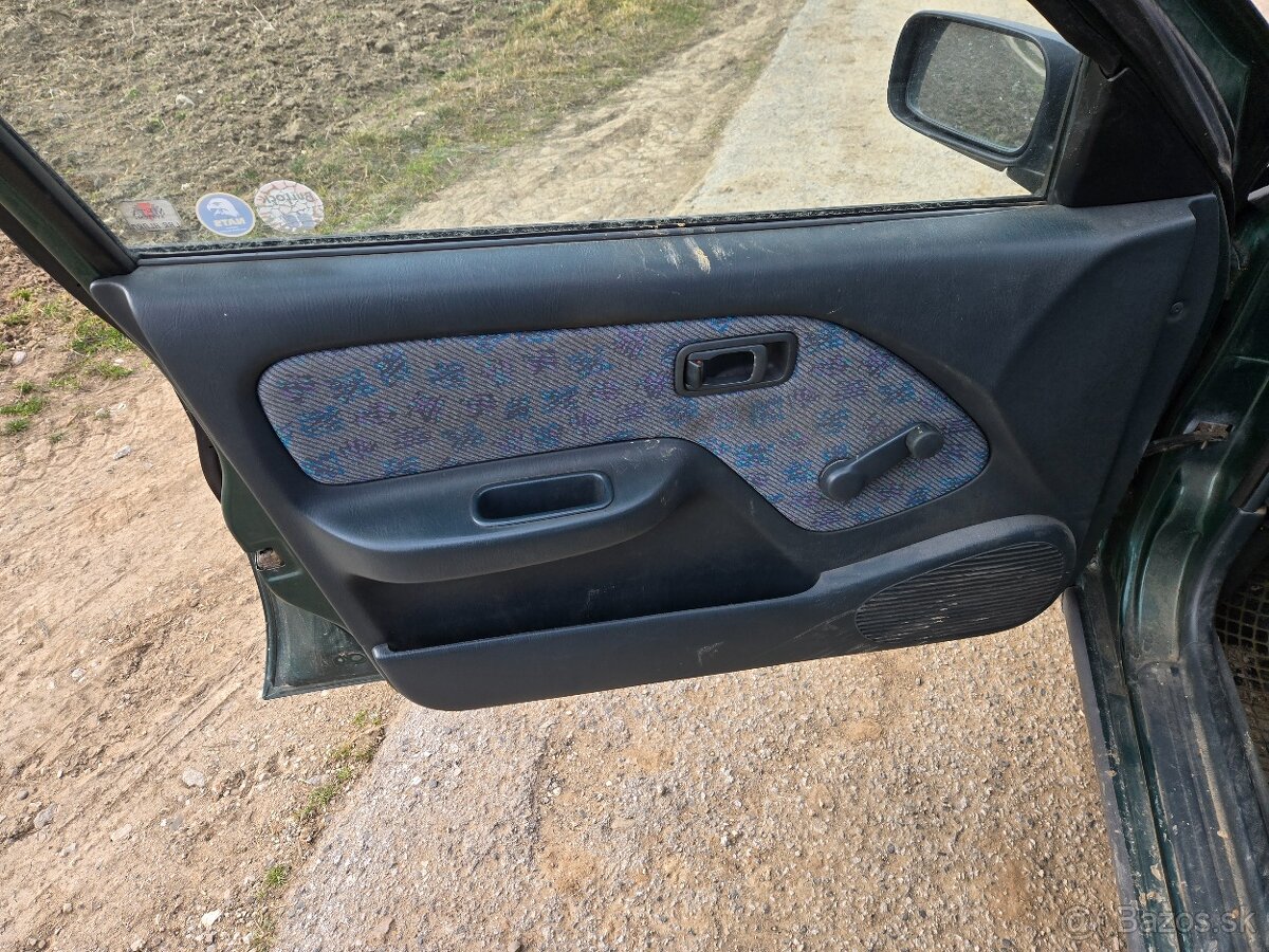 Nissan Almera 1.4 - 6