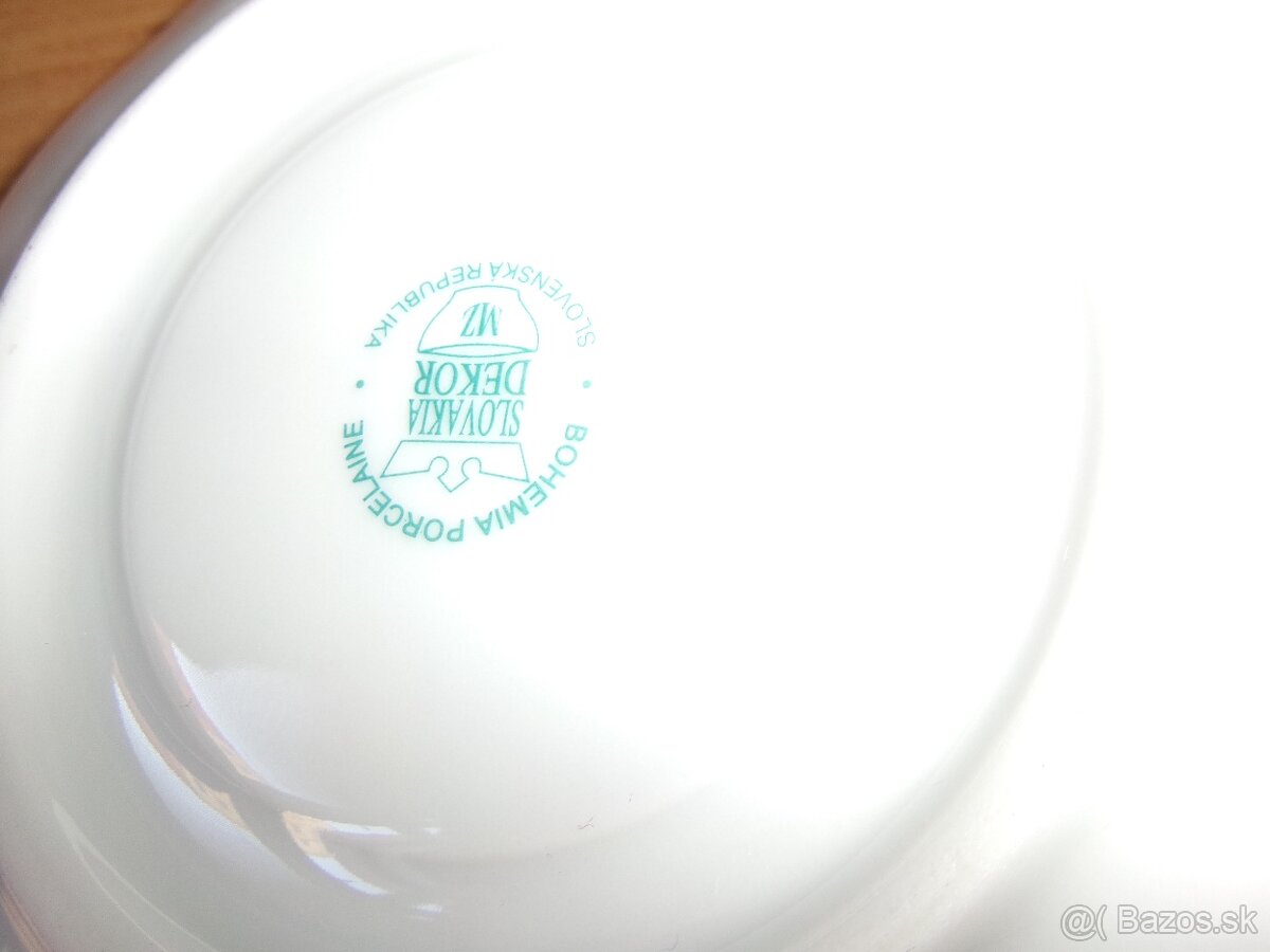 Národná banka Slovenska - 10 rokov - šálka. - 6