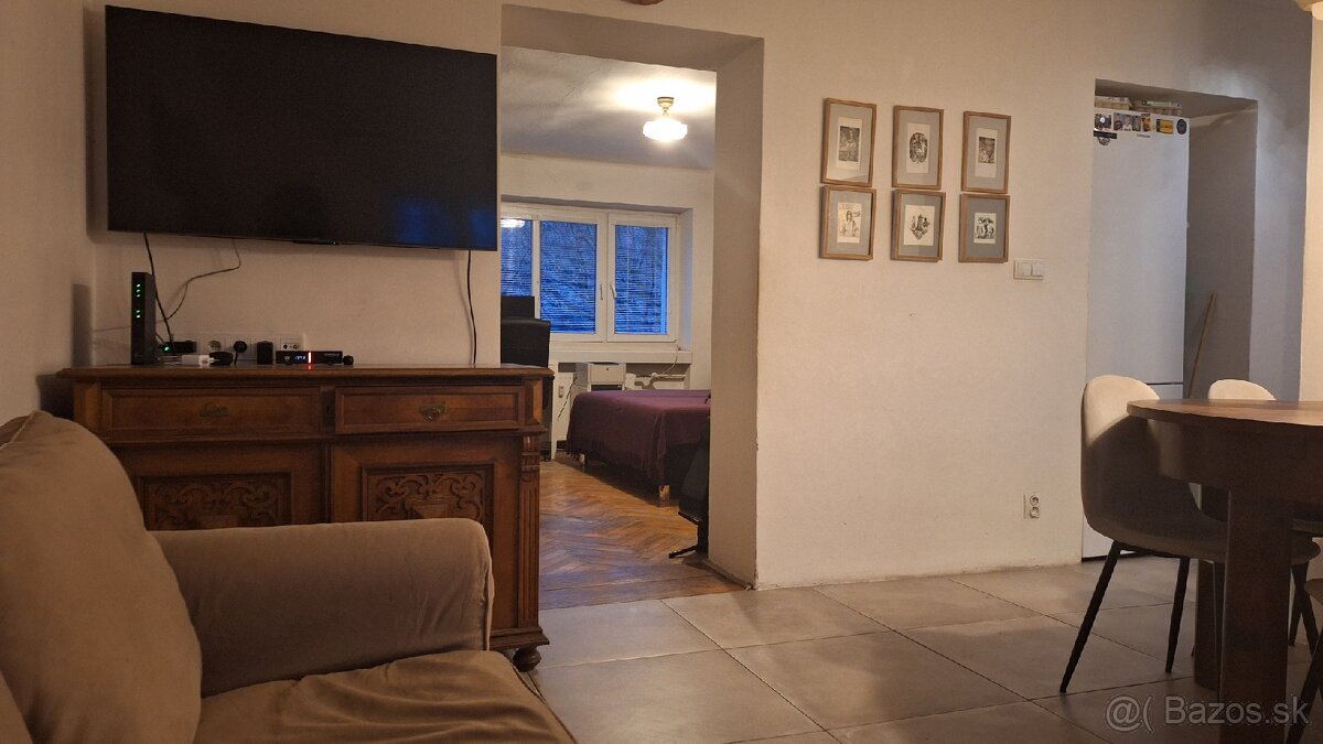 Predám 3 izbový byt - 6